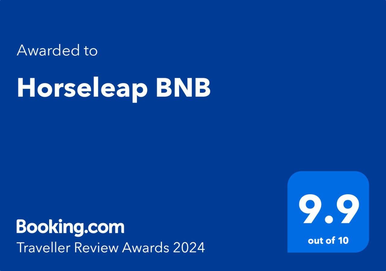 Horseleap Bnb Моут Экстерьер фото